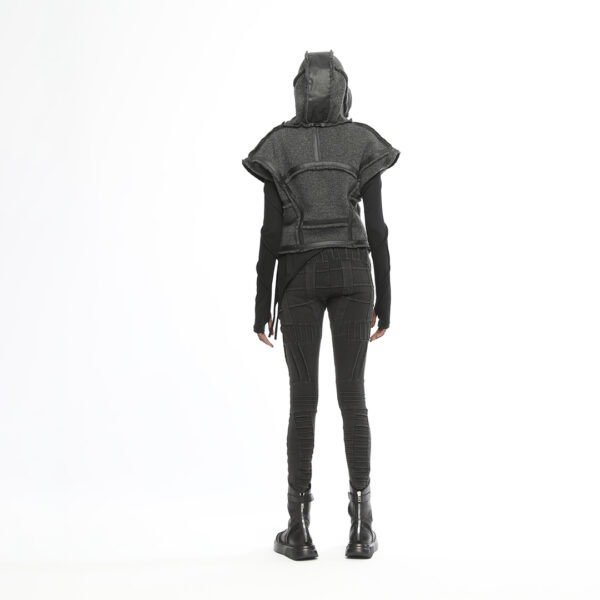 Symmetrical Cut Short Women's Vest
