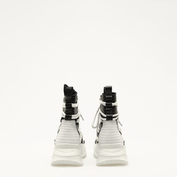 Lace-up Shoe