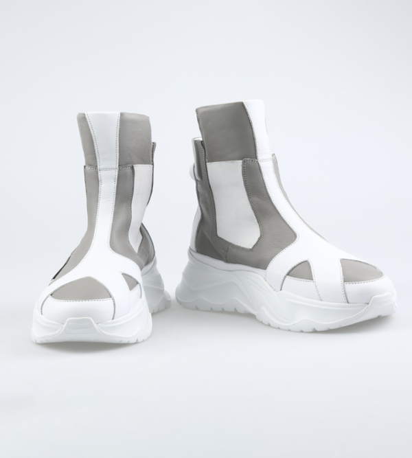 White Shoes With Elastic Sides