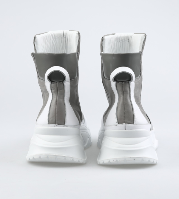 White Shoes With Elastic Sides