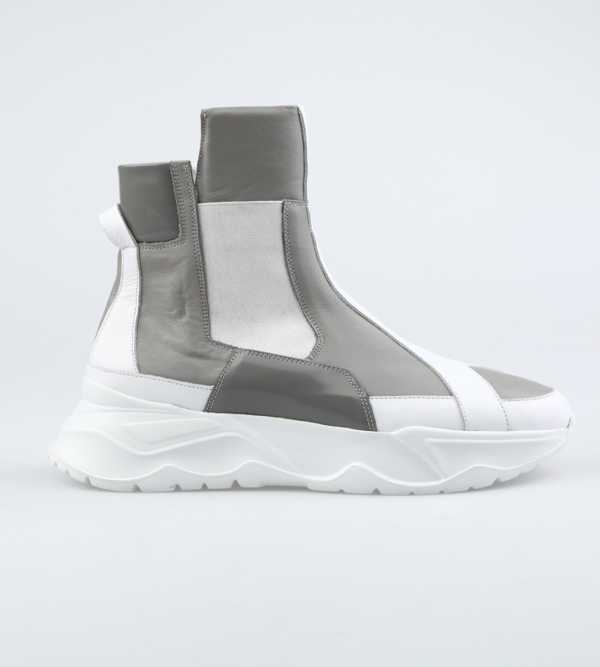 White Shoes With Elastic Sides