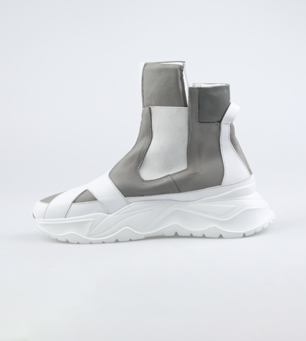 White Shoes With Elastic Sides
