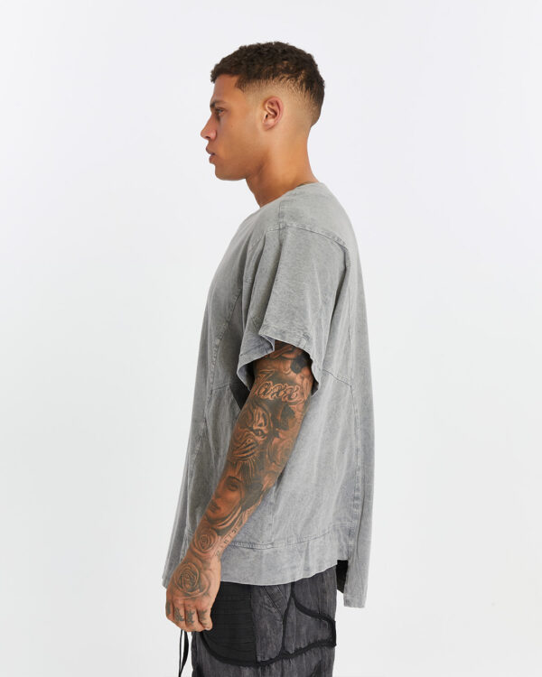 Men's T-shirt With Two Side Pockets