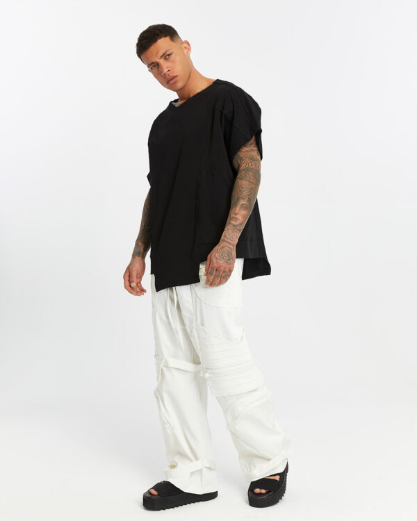 Men's T-shirt With Two Side Pockets