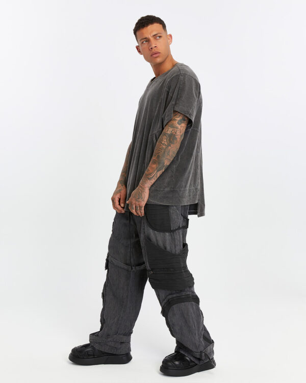 Men's T-shirt With Two Side Pockets