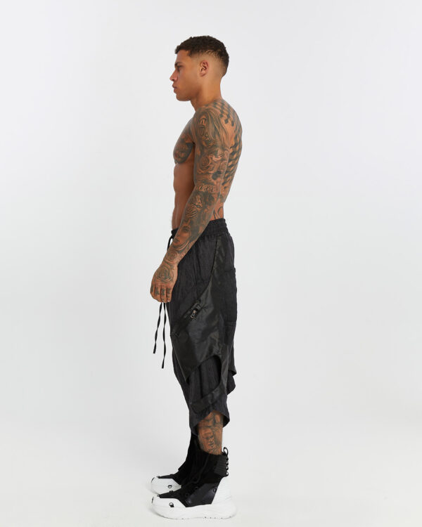 Men's Capri with Double Side Garnish