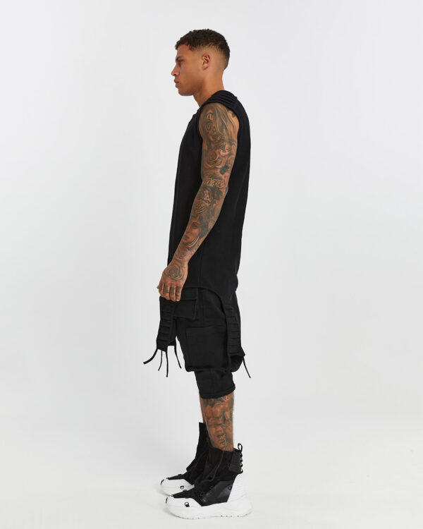 Men's Athlete with Ribbed Shoulders