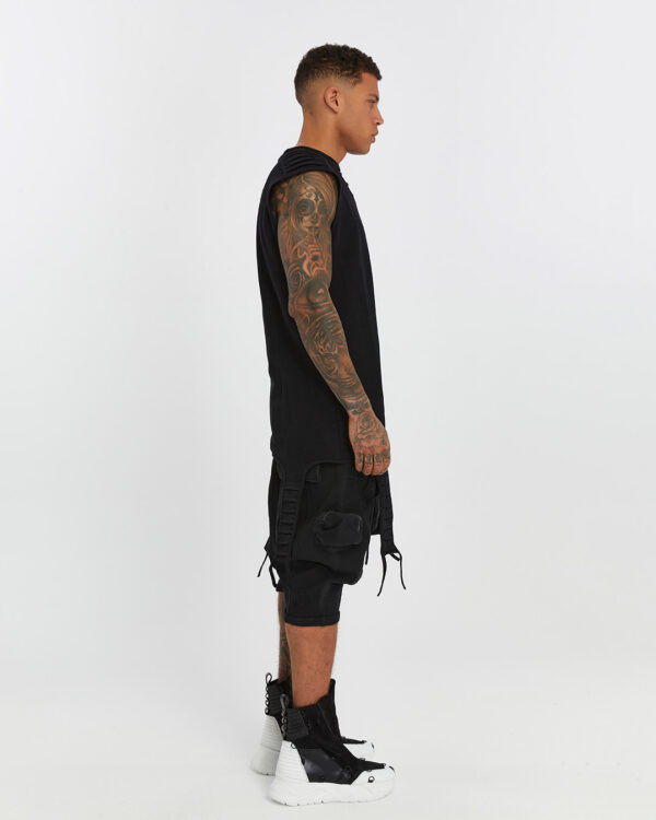 Men's Athlete with Ribbed Shoulders