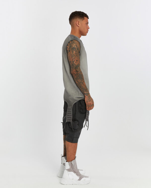 Men's Athlete with Ribbed Shoulders