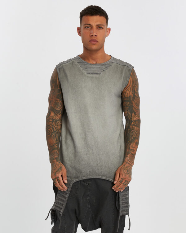 Men's Athlete with Ribbed Shoulders