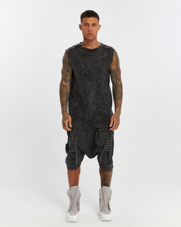 Men's Athlete with Ribbed Shoulders